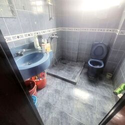 Boundary Road (D19), Terrace #573977611